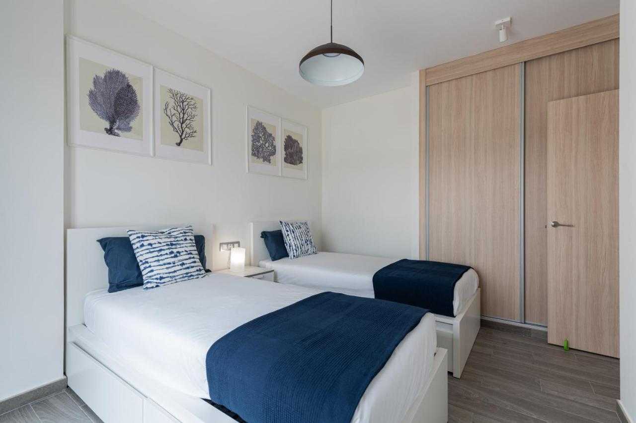 Homeforguest Flat With Large Terrace In Modern Residential Complex With Swimming Pool Caleta De Fuste Exteriör bild