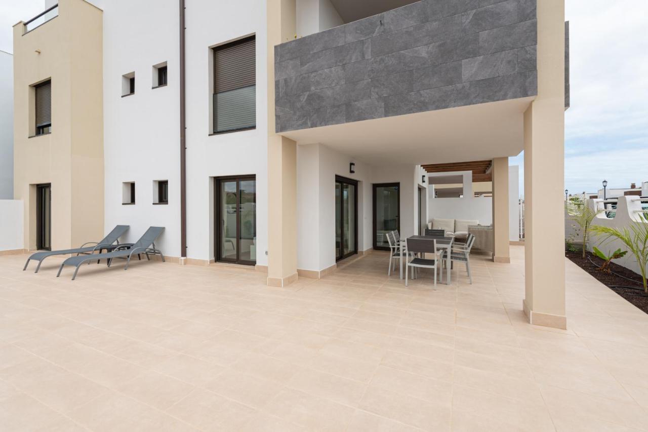 Homeforguest Flat With Large Terrace In Modern Residential Complex With Swimming Pool Caleta De Fuste Exteriör bild