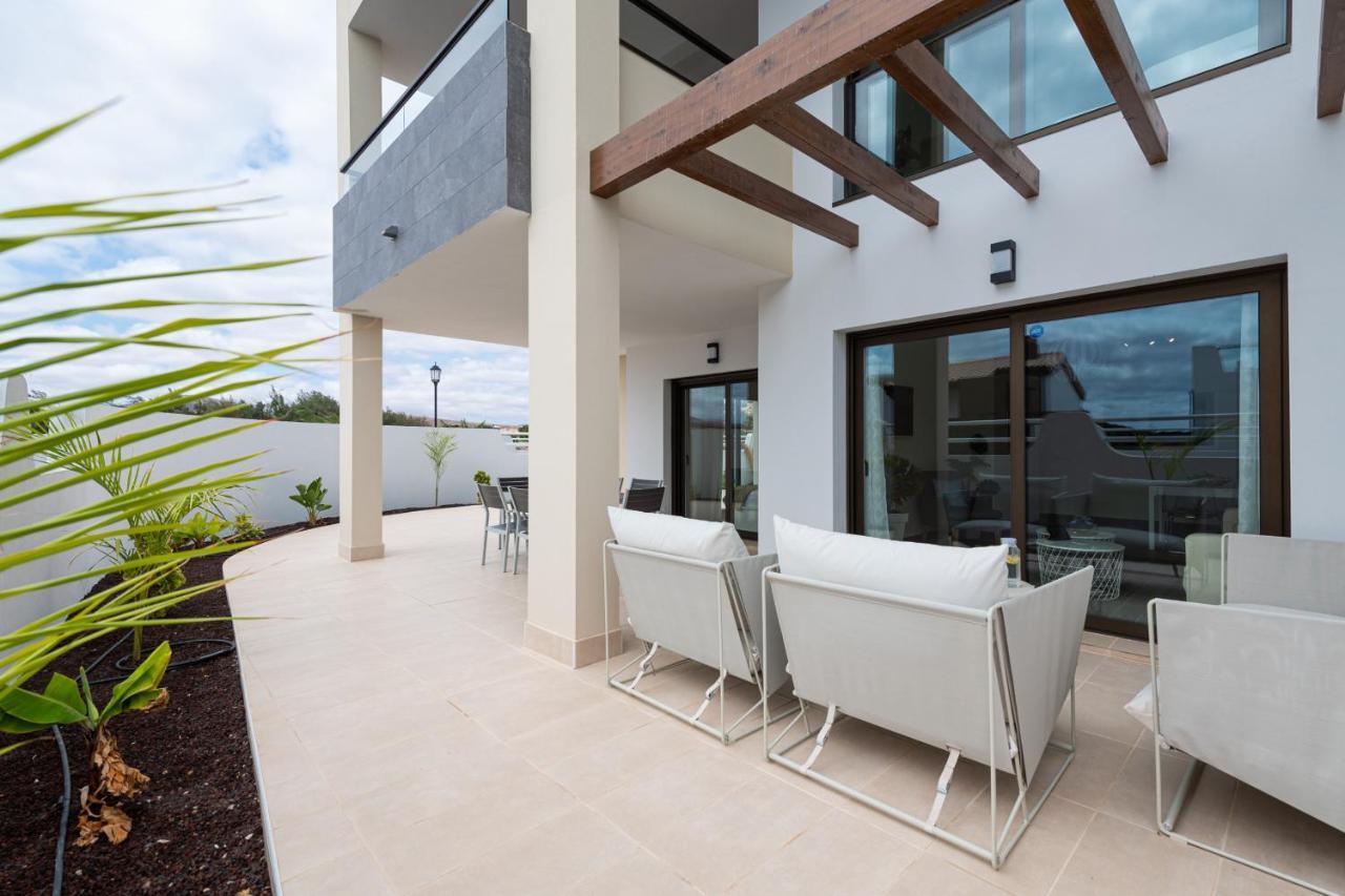 Homeforguest Flat With Large Terrace In Modern Residential Complex With Swimming Pool Caleta De Fuste Exteriör bild