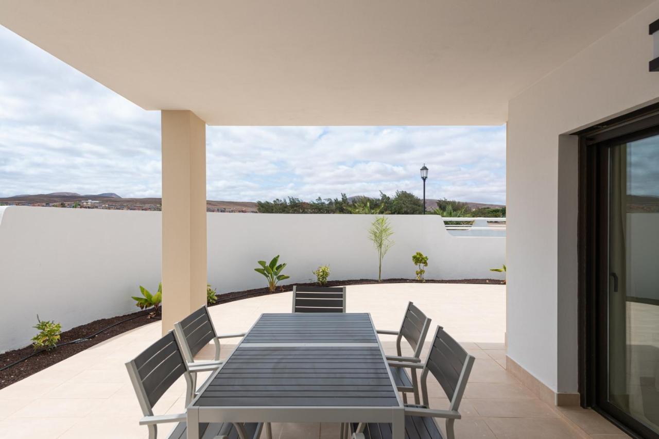 Homeforguest Flat With Large Terrace In Modern Residential Complex With Swimming Pool Caleta De Fuste Exteriör bild