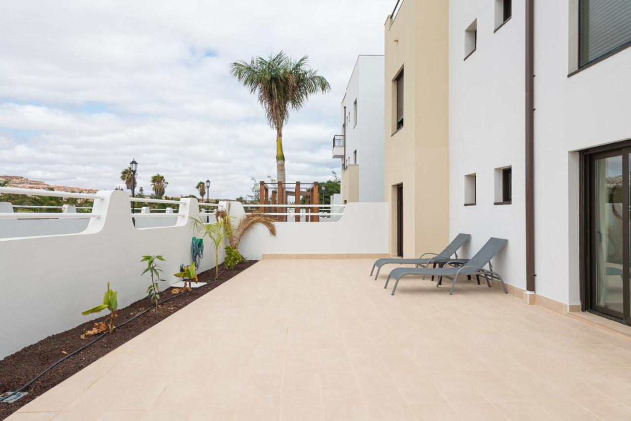 Homeforguest Flat With Large Terrace In Modern Residential Complex With Swimming Pool Caleta De Fuste Exteriör bild