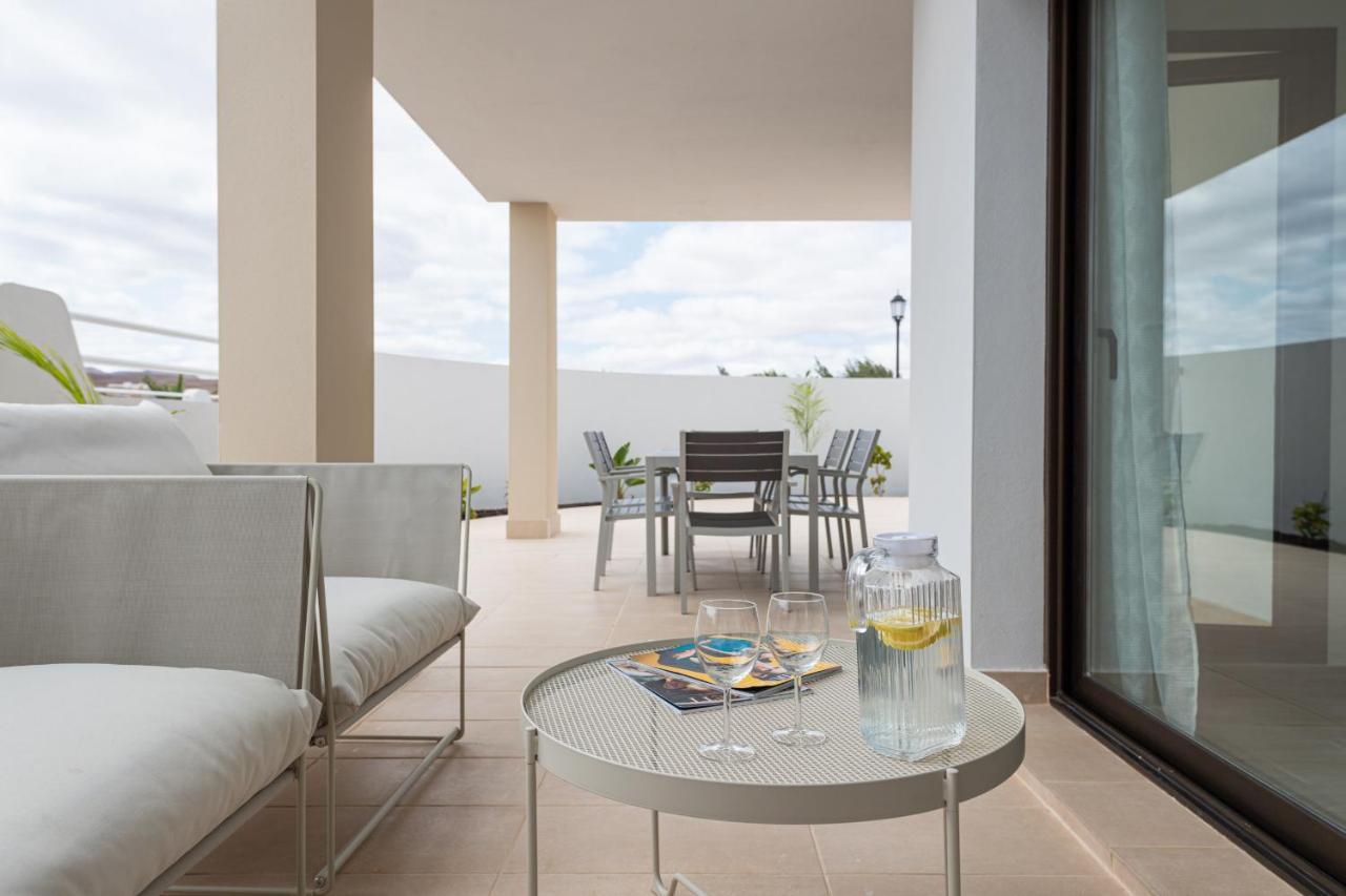 Homeforguest Flat With Large Terrace In Modern Residential Complex With Swimming Pool Caleta De Fuste Exteriör bild